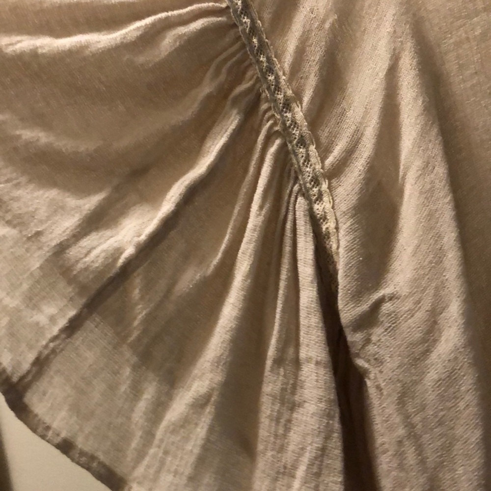 Top - Picture 3 of 3